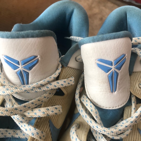 Kobe 7 - Picture 5 of 6